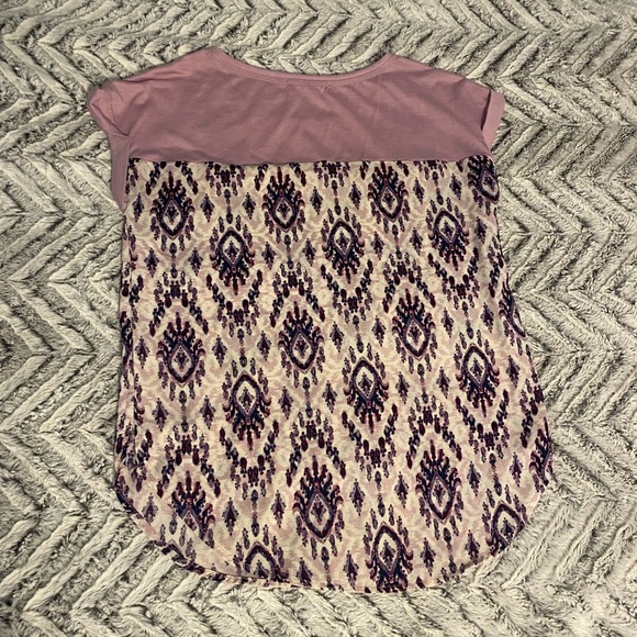 Rewind Pattern Shirt - Picture 2 of 3